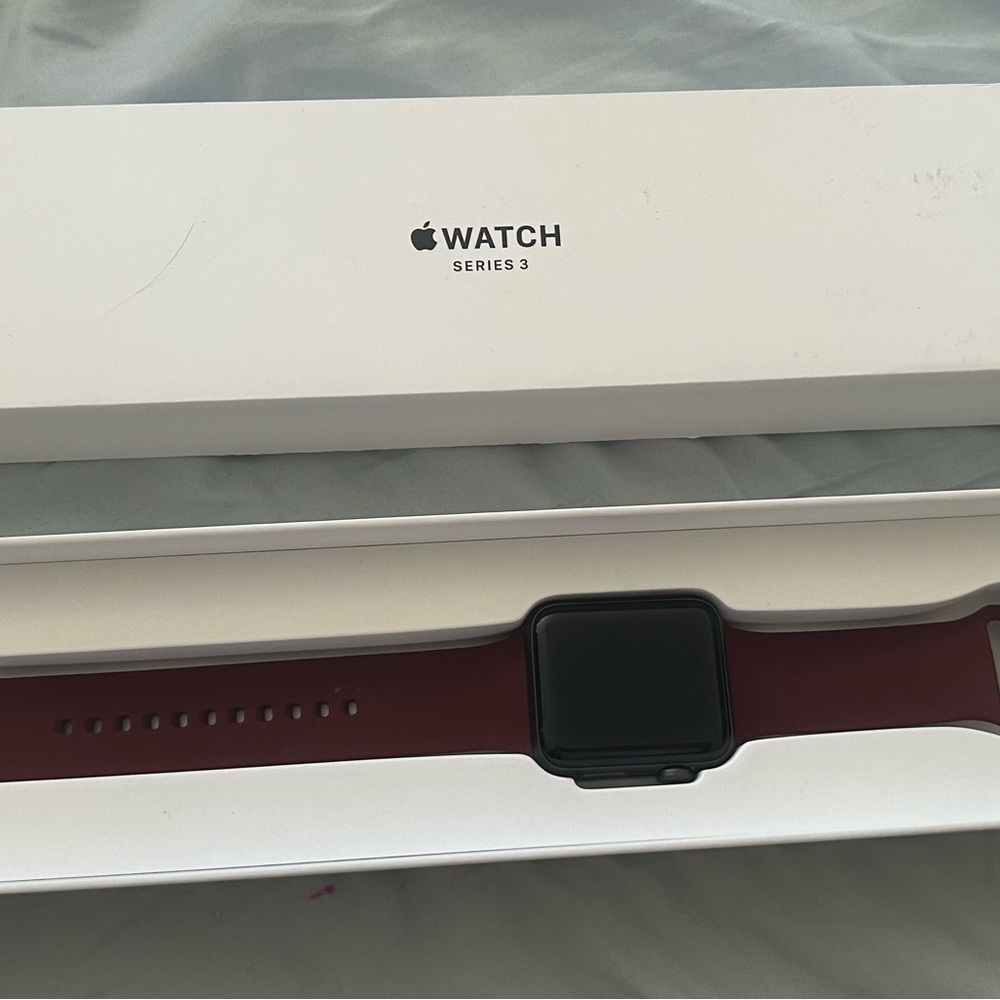 Apple Watch Series 3, 42mm, Barely worn and in pristine condition